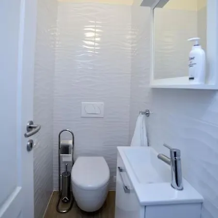 Apartment Mauri 1 Пореч